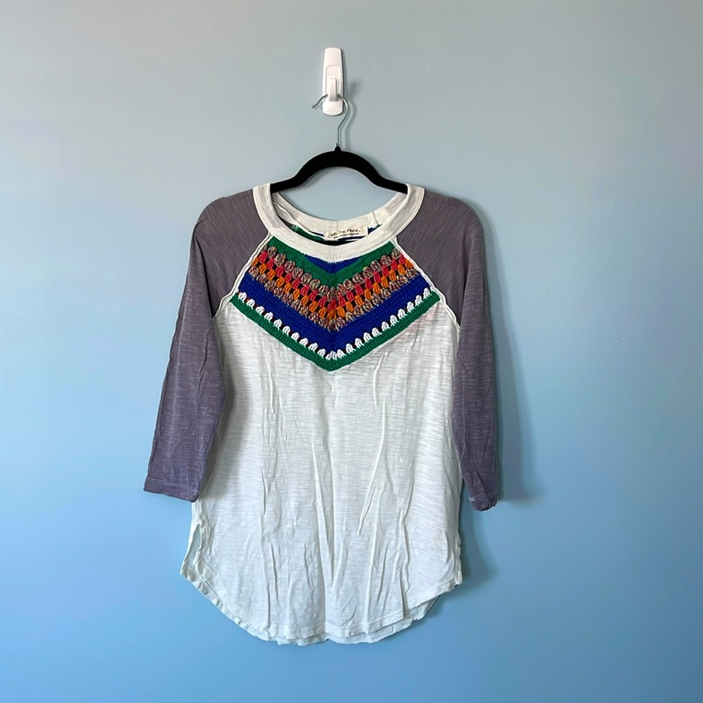 EUC Free People colourful knit shirt